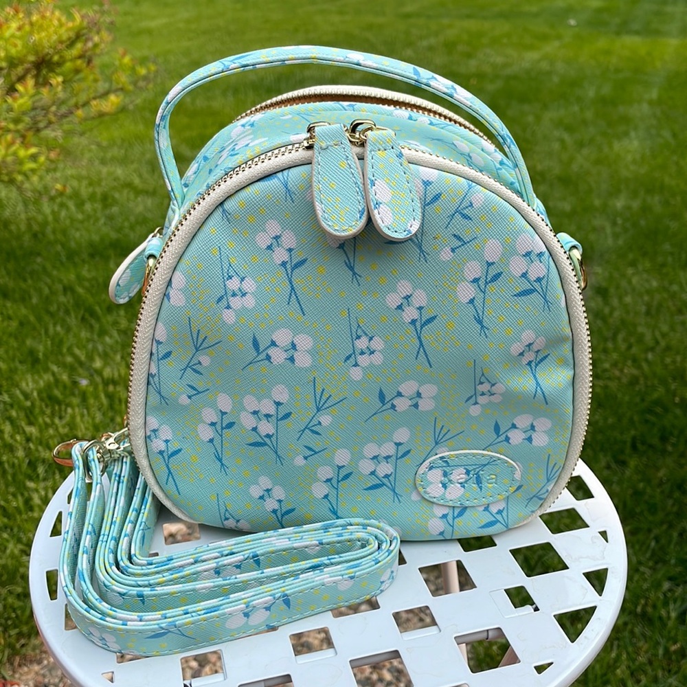 🌸Slightly used KATIA Camera Bag🌺